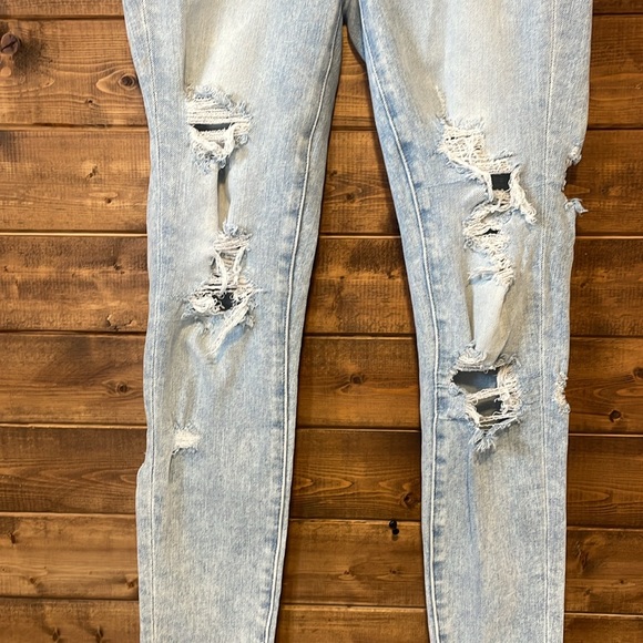 American Eagle Skinny jeans - Size 2 - The dream Jean - Picture 6 of 9